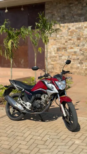 VENDA CG TITAN 160 EDIÇÃO 40 ANOS