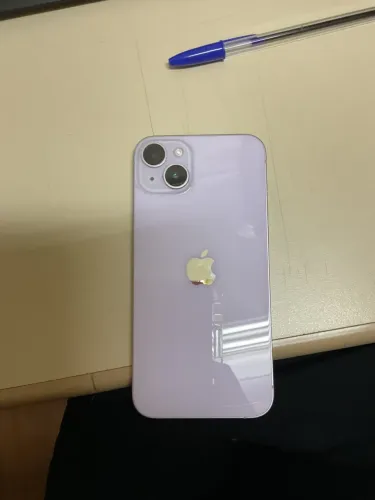 iPhone 14 Plus lilás