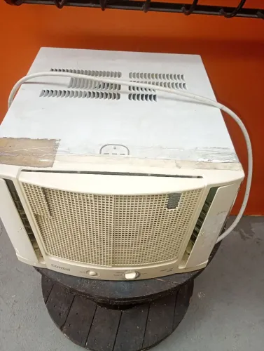 Vendo Ar condicionado de janela