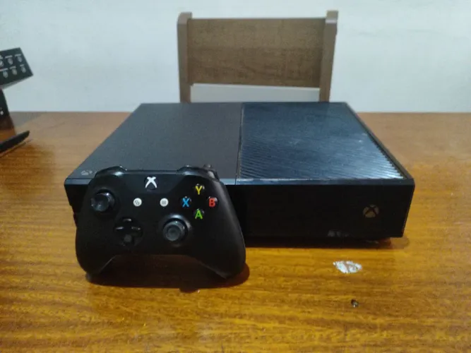 XBOX ONE FAT SEMI-NOVO