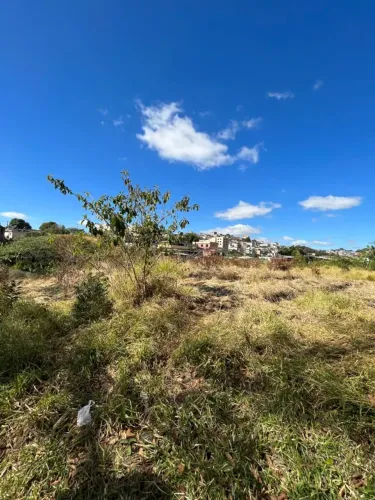 Terreno de 5.375 m² no Bairro Grogotó