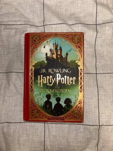 Livro Harry Potter e a Pedra Filosofal Edição Ilustrada MinaLima