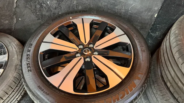 Jogo de Rodas Originais Volvo Aro 19