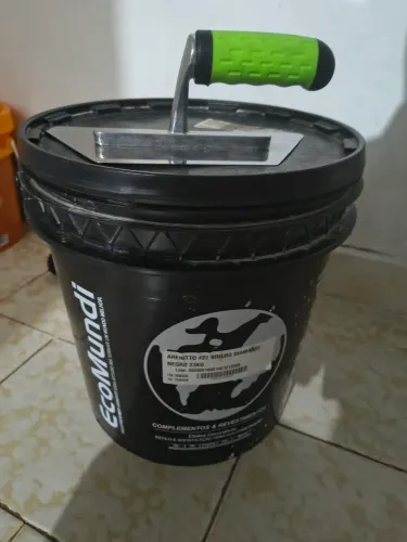 GALÃO 23 KG ARENITO DIAMANTE NEGRO, PEDRAS NATURAIS + ESPATULA INOX NOVA. BOTUCATU.