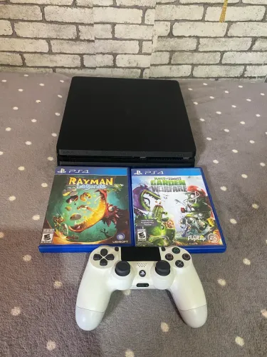 Ps4 slim