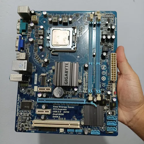Placa mãe (MOTHERBOARD) GIGABYTE ATX DDR3 