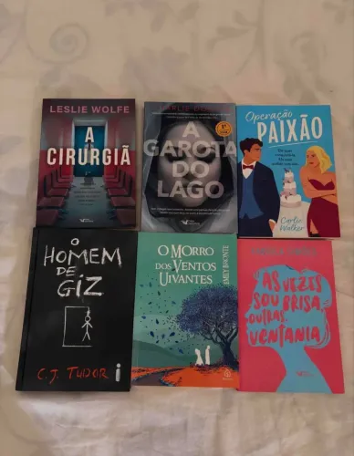 Kit 4 livros a sua escolha