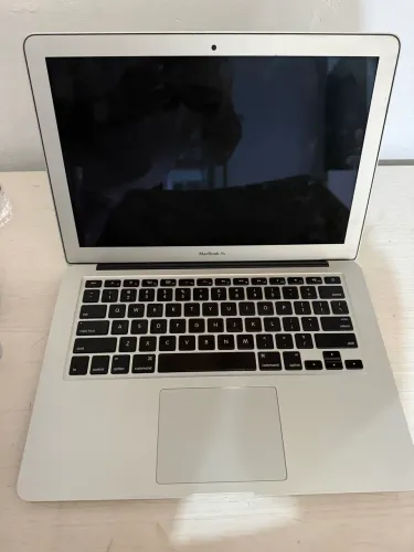 Vendo macboom air 13 2017