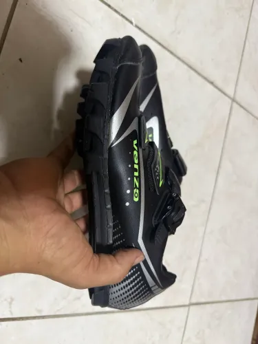 Sapatilha MTB VENZO ciclismo tamanho 41 BR NOVA