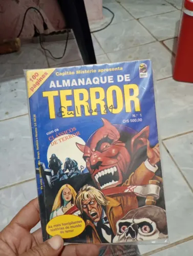 Gibi Coleção Mestres do Terror e Seleção de Assombração