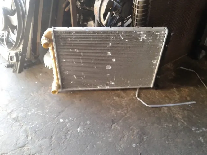 Radiador Doblo