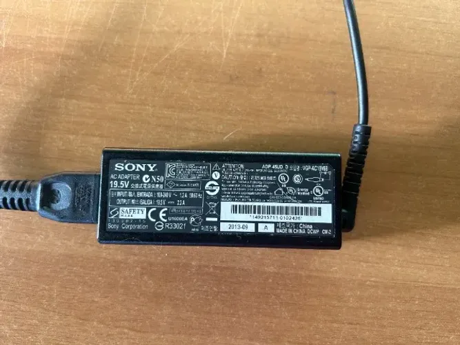 Fonte/Carregador Original Sony Vaio - 19.5V 2.3A (45W)