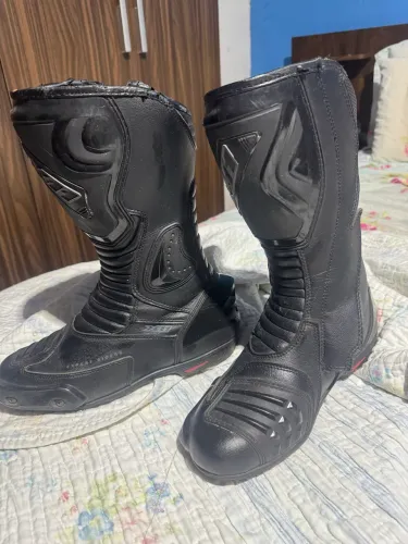 Bota X11 race track cano longo motociclista 