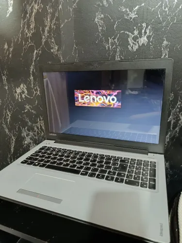 Notebook lenovo ideapad 310 15isk com detalhe