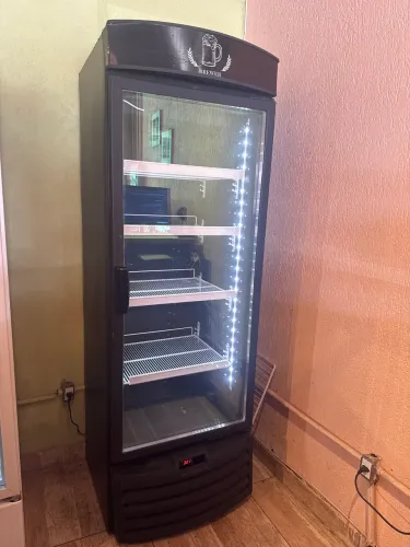 Cervejeira 570 lts