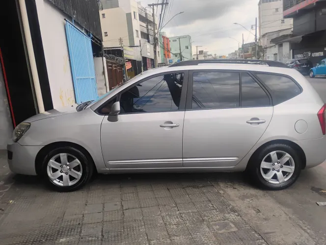 Kia Motors Carens EX 2.0 16V Aut. 2009