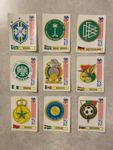 9 escudos do álbum da Copa do Mundo de 1994