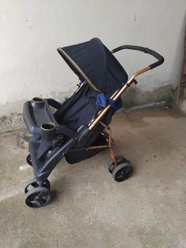 Carrinho de bebê