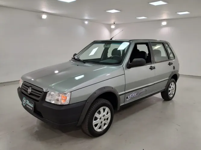 Fiat Uno Mille Celeb. WAY Econ. 1.0 F.flex 4P 2013