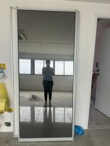 Porta CINEX ORIGINAL espelho fumê 93x215 + trilhos e ferragens