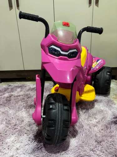 Vendo motoquinha usada somente 3 vezes