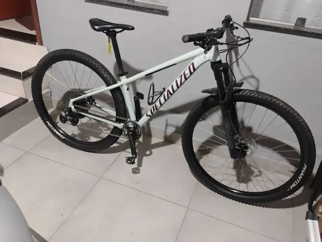 Bike Specialized Rock Hopper (Tamanho S)