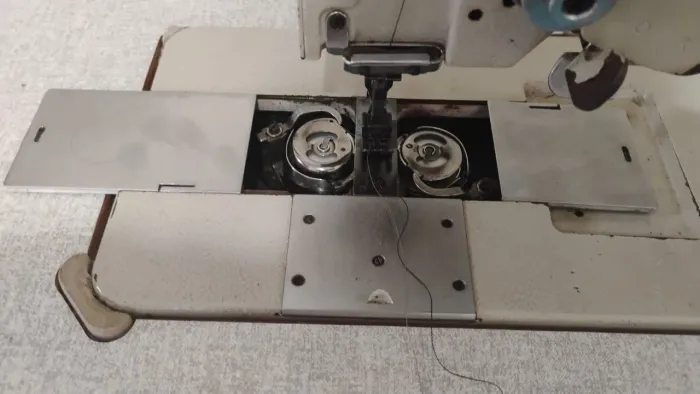 Máquina de costura 