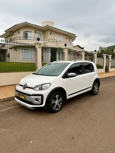 Volkswagen Up! Cross 1.0 TSI Total Flex 12V 5P 2018