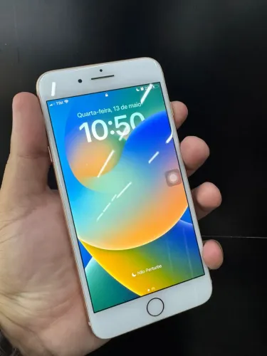 iPhone 8 Plus, caixa e nota fiscal