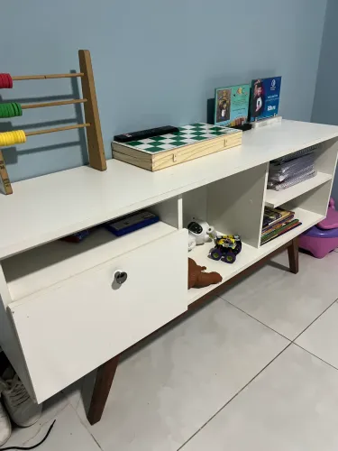 Estante de sala retrô branca