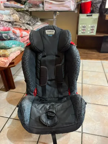 Cadeirinha Burigotto até 25 kg