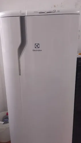 Geladeira Eletrolux nova