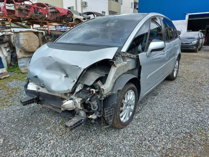 Sucata Citroen C4 Picasso 2.0 16v Automática 2013 Somente Para Venda De Peças.