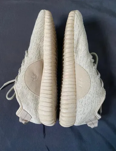 tênis Adidas Boost - bege - 37 BR 