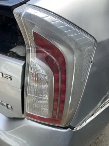 B lanterna do toyata prius 