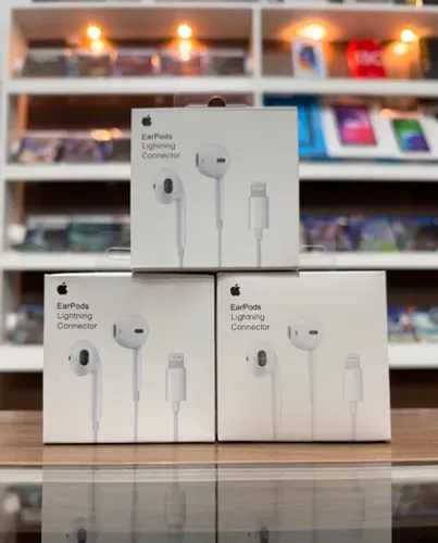 Fone de ouvido EarPods Com Conector Lightning Original | Parcela s/ Juros | Curitiba