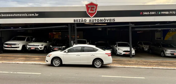 Sentra sv 2016 Automatico