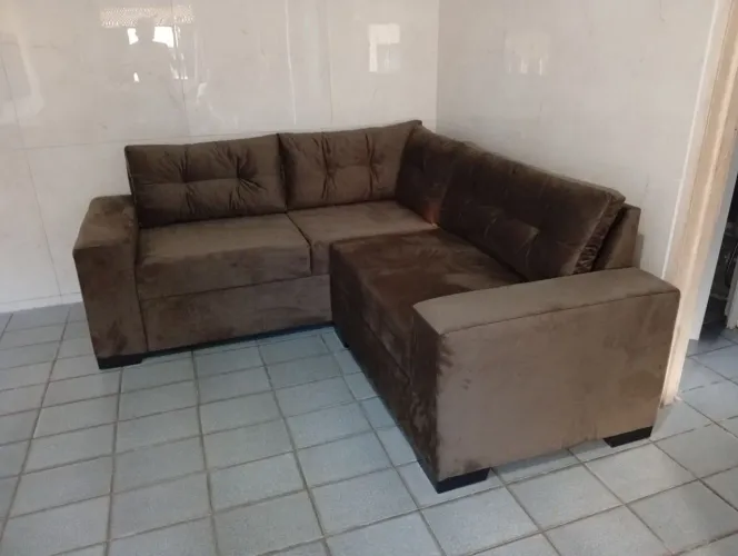 Reforma e fabricação de estofados em geral 