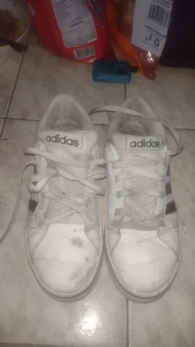 Tênis ADIDAS CONSERVADO ACEITA TROCA