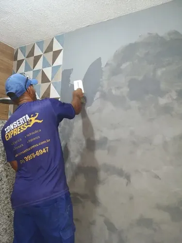 Pedreiro Profissional (com servente) 