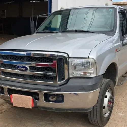 F4000 2016 4x4 2P(Transferência de divida)