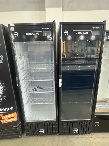Cervejeira 570 litros porta vidro aquecido nova