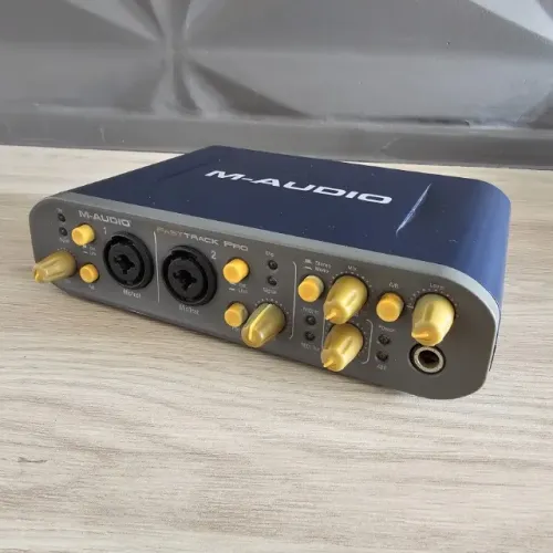 Interface de Audio M-Audio Fast Track Pro