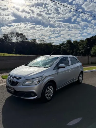 ONIX LT 1.0 COMPLETO C/MY LINK 