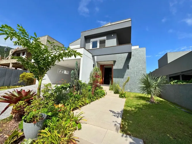 Casa em Condomínio 5 quartos 283m² no Jardim Ribeirão