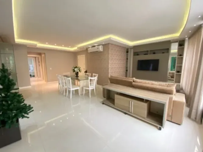 4 Suítes no Coração de Meia Praia 200M do Mar |3 Vagas|187m² Mobiliado e Equipado| Lazer