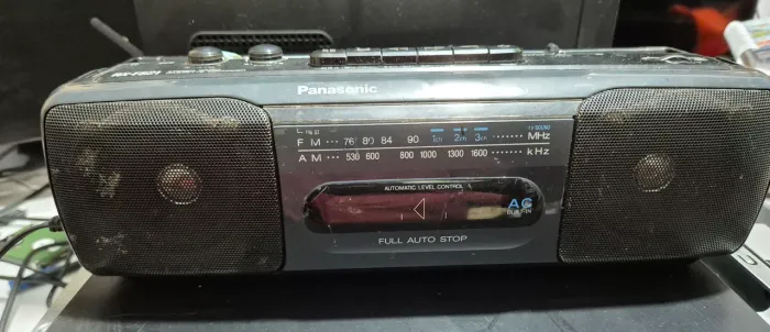 Rádio/Toca-fitas Panasonic RX-F321