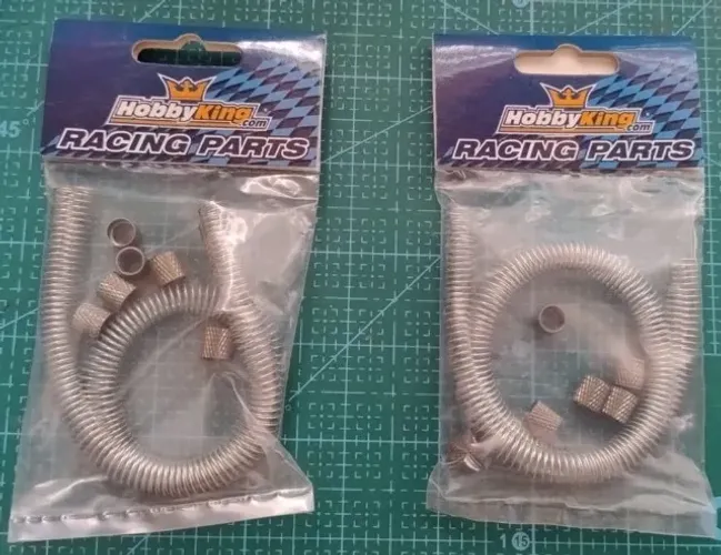 Proteção de linha de combustível de 6 mm com mola e acopladores pretos
