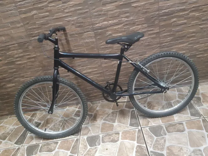Vendo bike aro 24 reta pra ir logo 