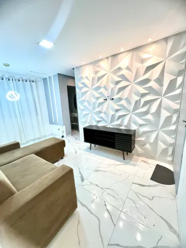 Condomínio Riviera Clube / reformado e do lado da sombra 